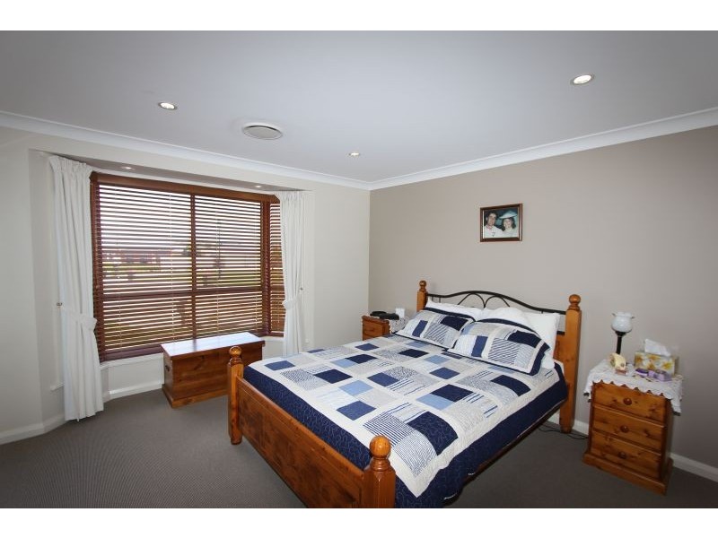 11 Hazelwood Place, Goulburn NSW 2580