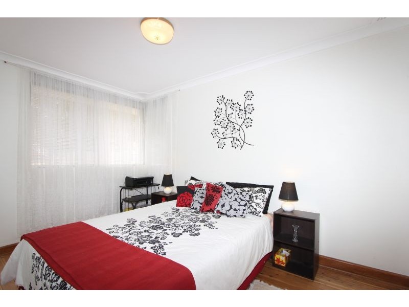 9 Newton Street, Goulburn NSW 2580