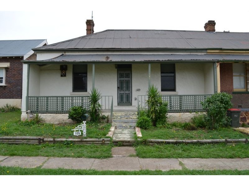 125 Clinton Street, Goulburn NSW 2580