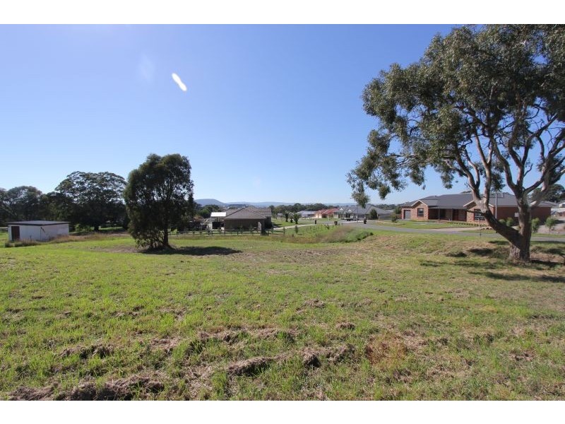 11 Abbey Road, Goulburn NSW 2580
