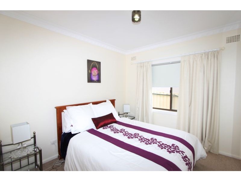 18 Garfield Avenue, Goulburn NSW 2580