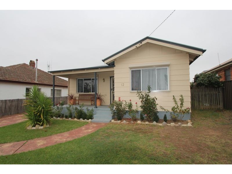 12 Elizabeth Street, Goulburn NSW 2580
