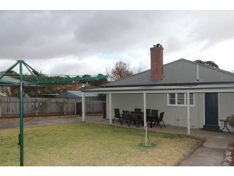 252 Combermere Street, Goulburn NSW 2580