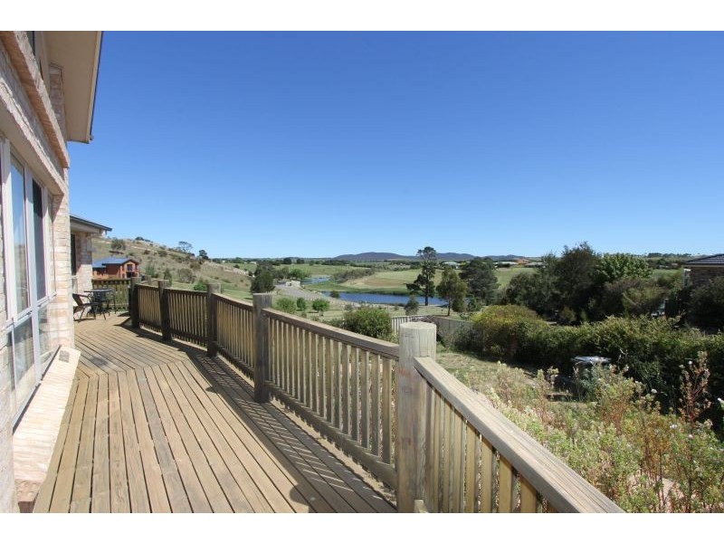 26 Constantina Circuit, Goulburn NSW 2580