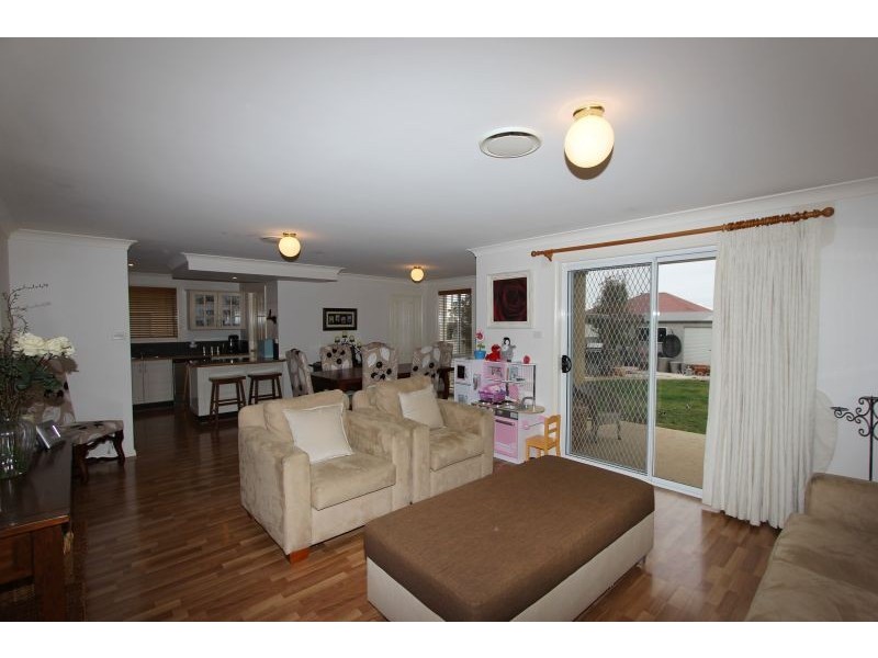 160a Addison Street, Goulburn NSW 2580