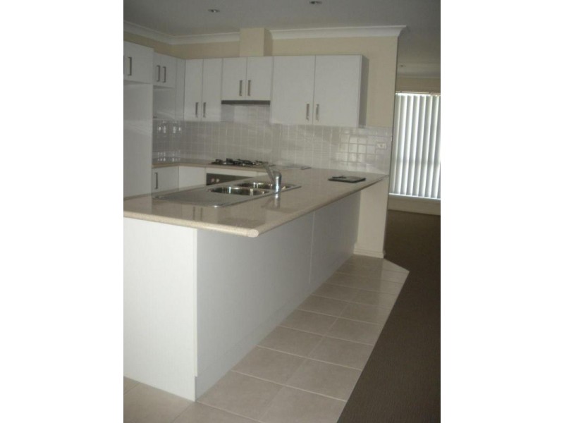 4/72 Auburn Street, Goulburn NSW 2580