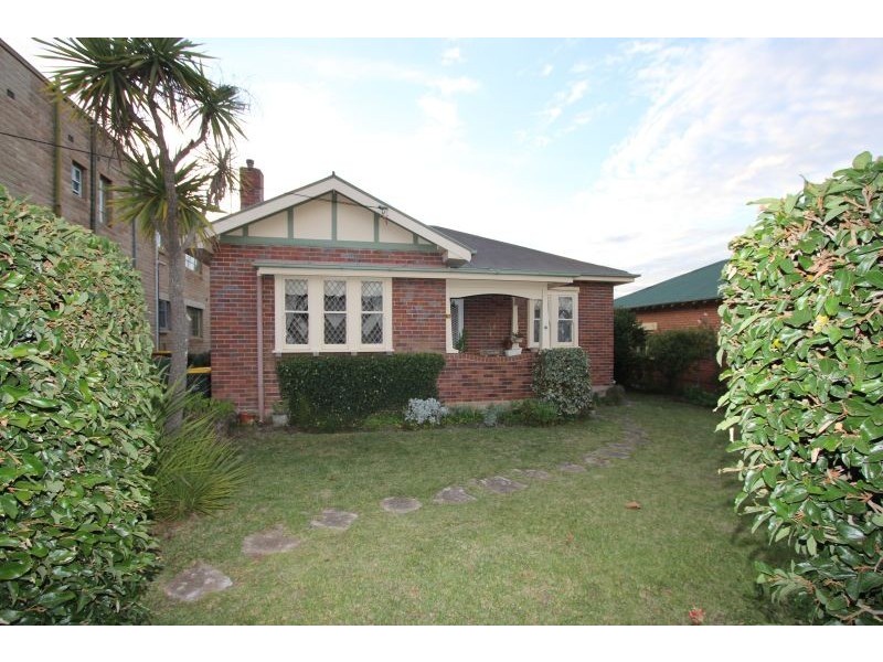 82 Deccan Street, Goulburn NSW 2580