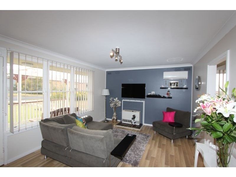 63 Robinson Street, Goulburn NSW 2580