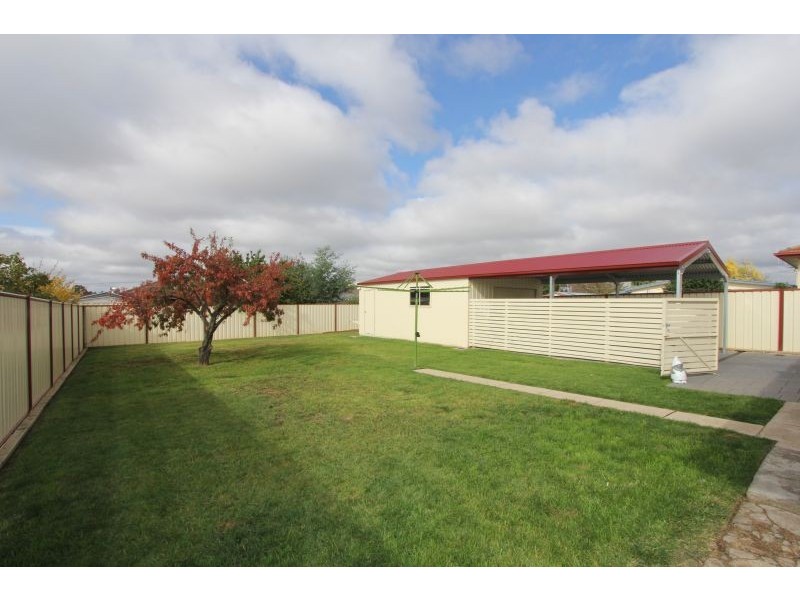 63 Robinson Street, Goulburn NSW 2580