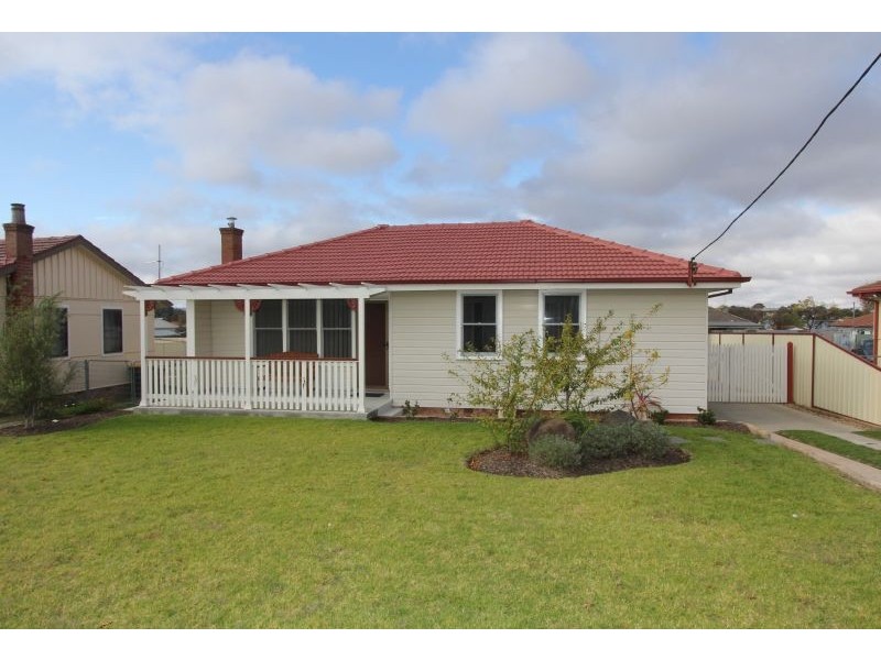 63 Robinson Street, Goulburn NSW 2580