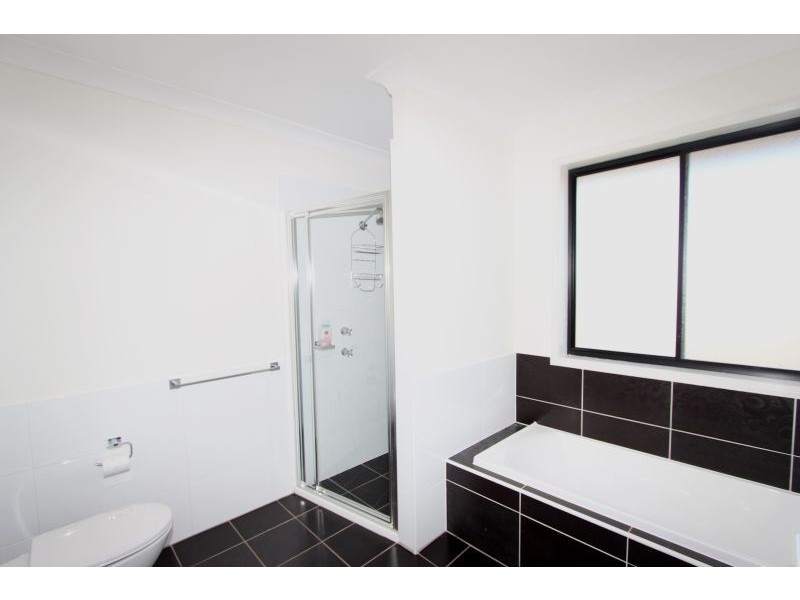 2 Ash Close, Goulburn NSW 2580