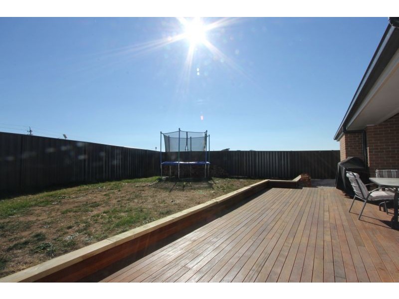2 Ash Close, Goulburn NSW 2580