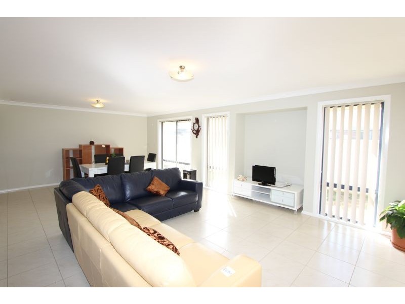 21 Wright Place, Goulburn NSW 2580