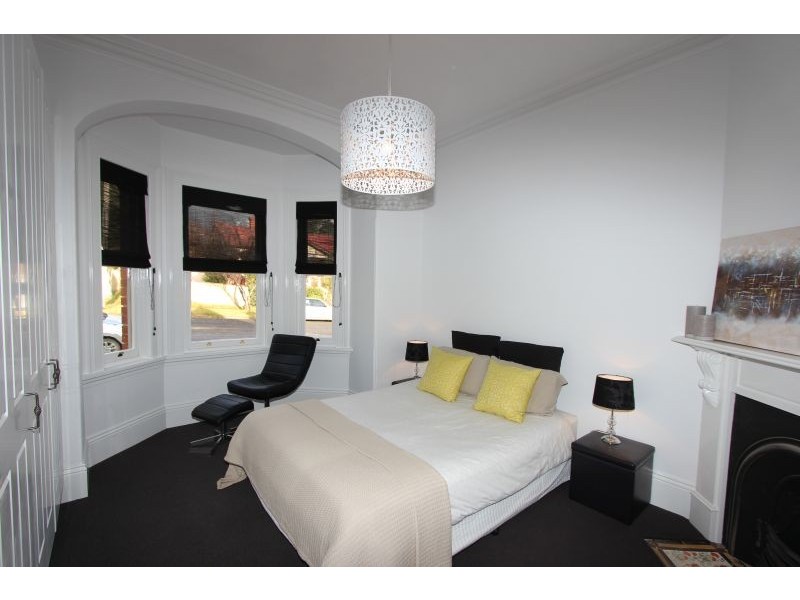 20 Victoria Parade, Goulburn NSW 2580