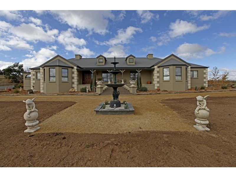 19 Park Close, Goulburn NSW 2580