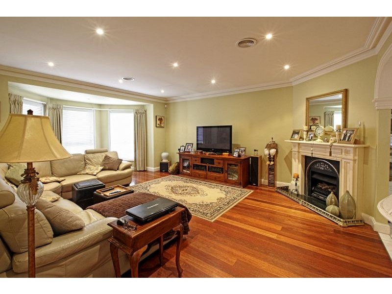 19 Park Close, Goulburn NSW 2580