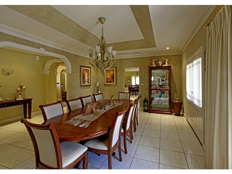 19 Park Close, Goulburn NSW 2580