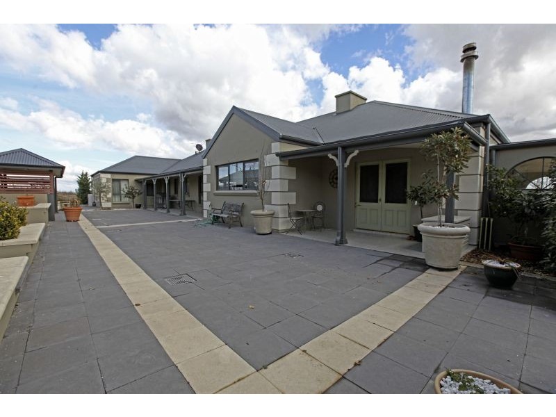 19 Park Close, Goulburn NSW 2580