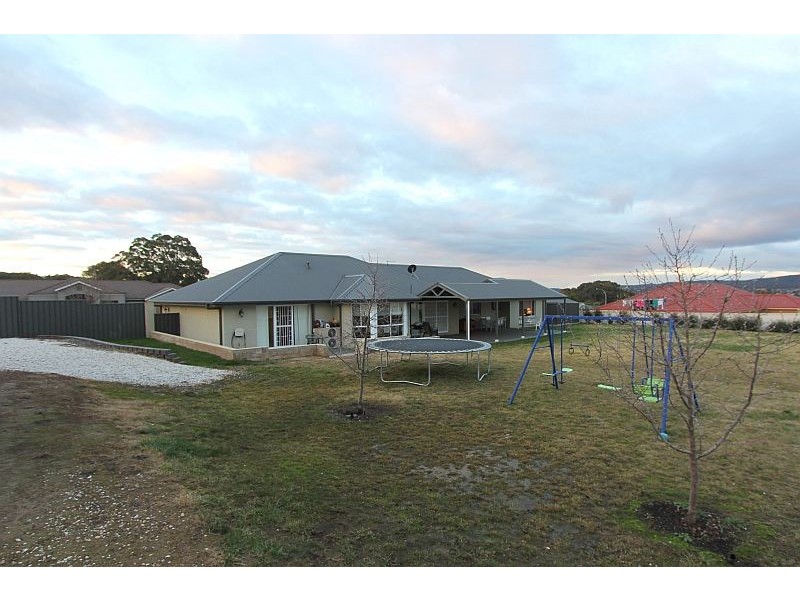 10 Abbey Road, Goulburn NSW 2580
