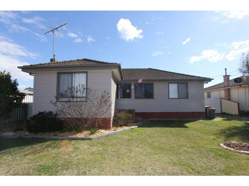 34 Chisholm Street, Goulburn NSW 2580