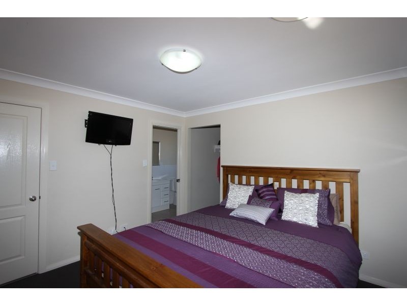 7 McGuire Drive, Goulburn NSW 2580