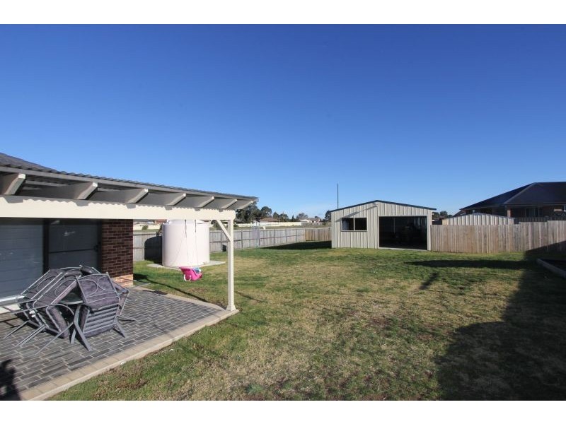 7 McGuire Drive, Goulburn NSW 2580