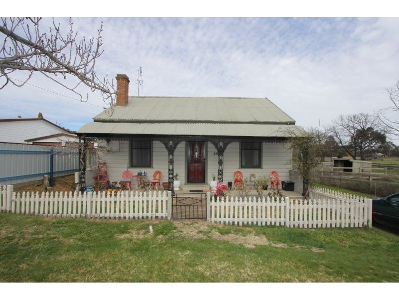 29 Bathurst Street, Goulburn NSW 2580