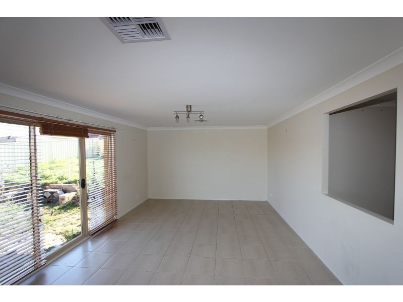 33 Green Valley Road, Goulburn NSW 2580