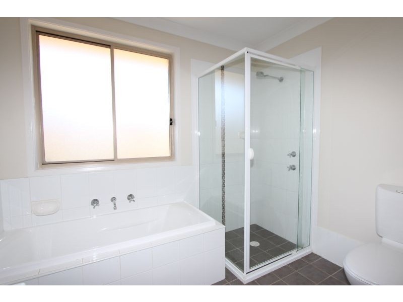 33 Green Valley Road, Goulburn NSW 2580