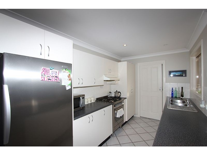 16 Amaroo Place, Goulburn NSW 2580