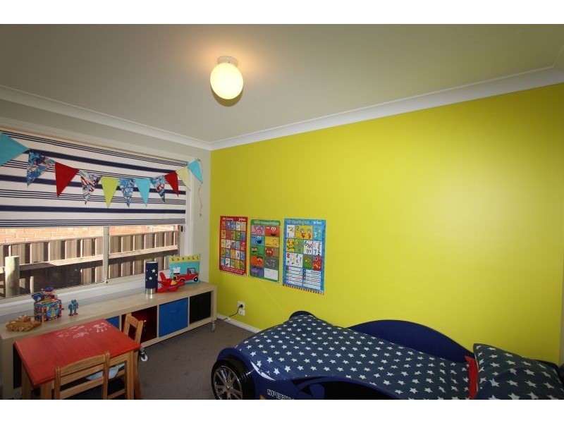 16 Amaroo Place, Goulburn NSW 2580