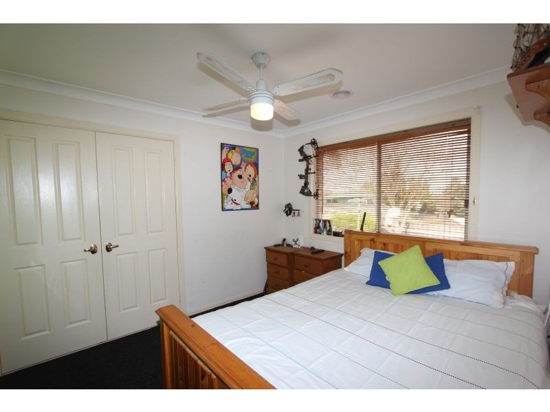17 Endeavour Avenue, Goulburn NSW 2580