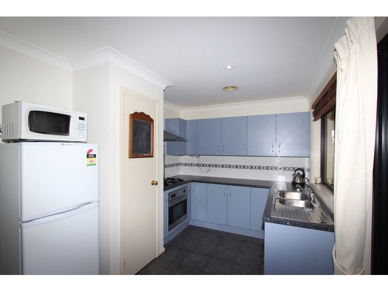 14 Ivy Lea Place, Goulburn NSW 2580