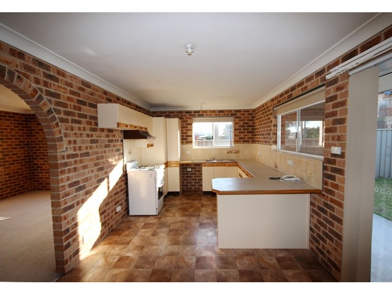 15b Kinghorne Street, Goulburn NSW 2580