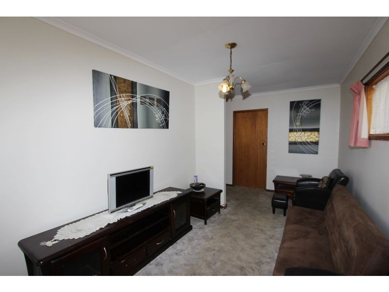 11 Kerr Place, Goulburn NSW 2580