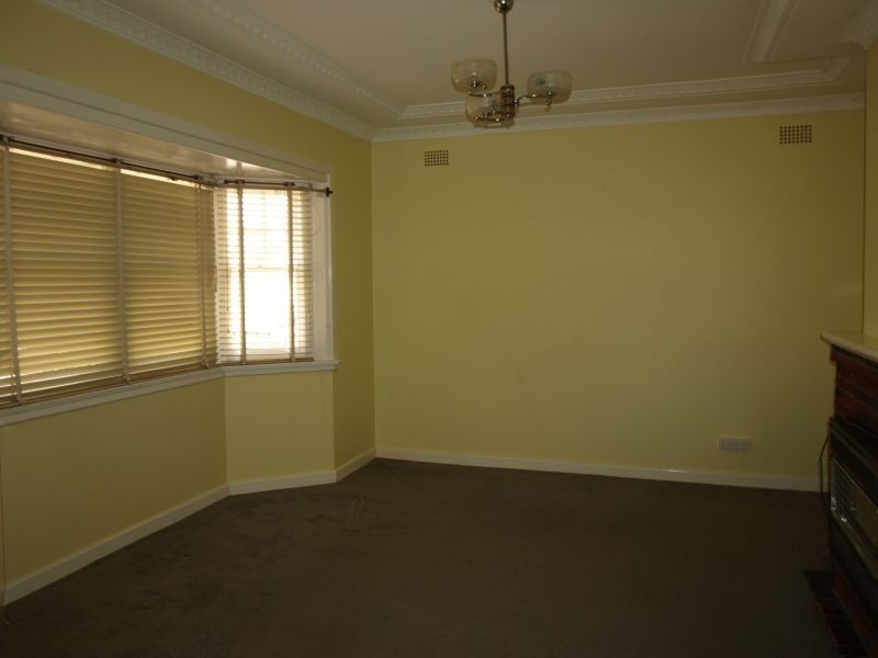 19 Shepherd Street, Goulburn NSW 2580