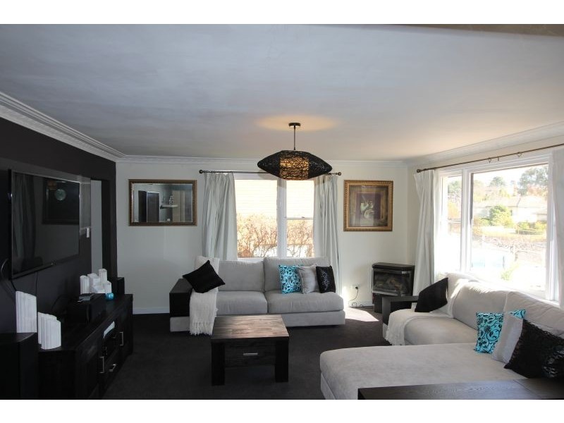 4 Hoddle Avenue, Goulburn NSW 2580