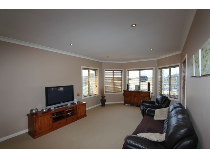 330 Run O Waters Drive, Goulburn NSW 2580