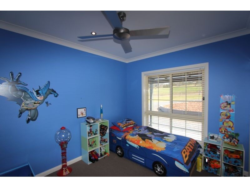 330 Run O Waters Drive, Goulburn NSW 2580