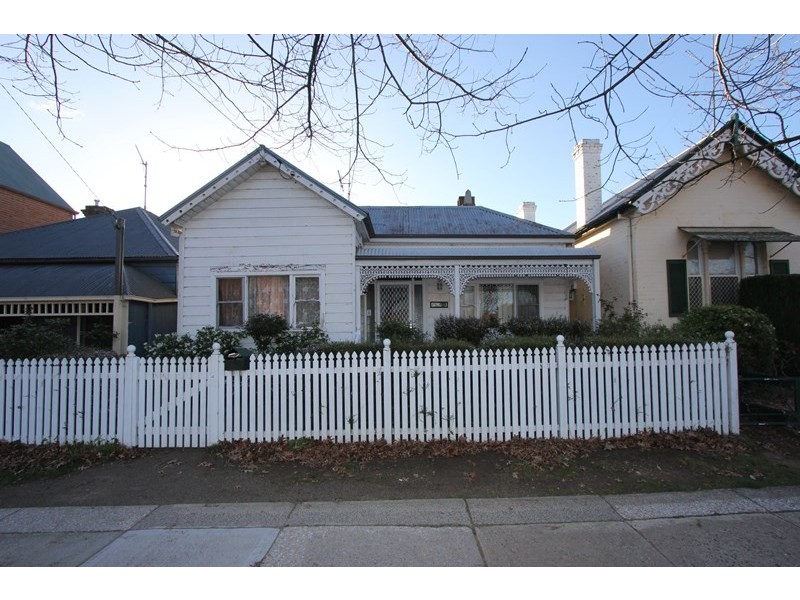 228 Bourke Street, Goulburn NSW 2580