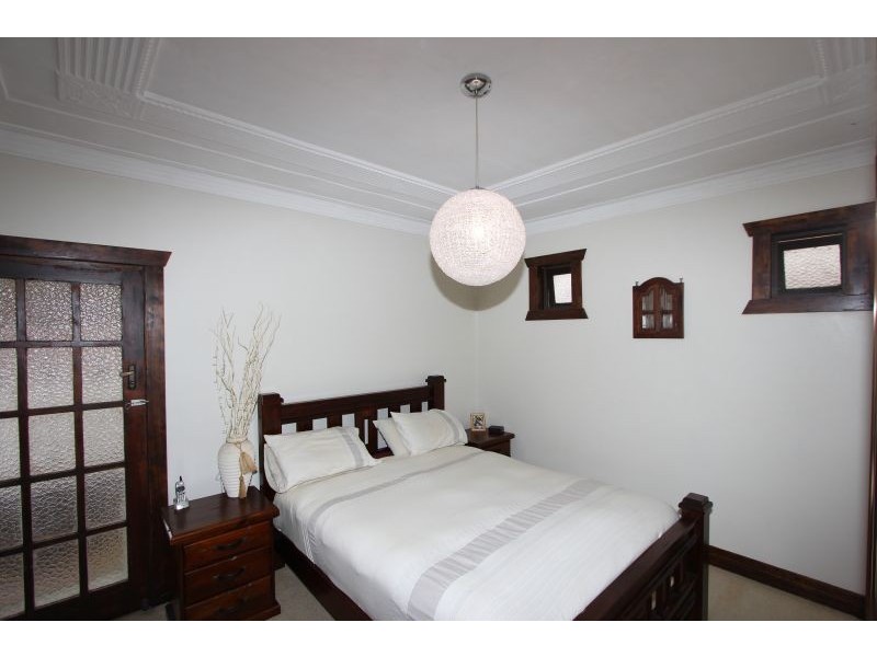 92 Bourke Street, Goulburn NSW 2580