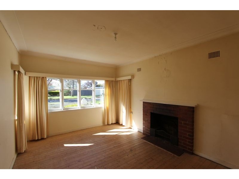 36 Elizabeth Street, Goulburn NSW 2580