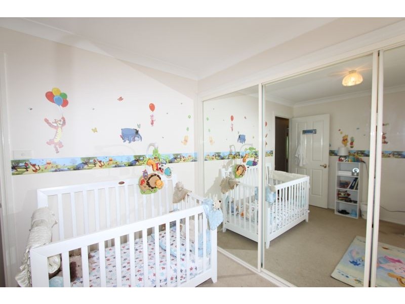 16 Paradise Place, Goulburn NSW 2580