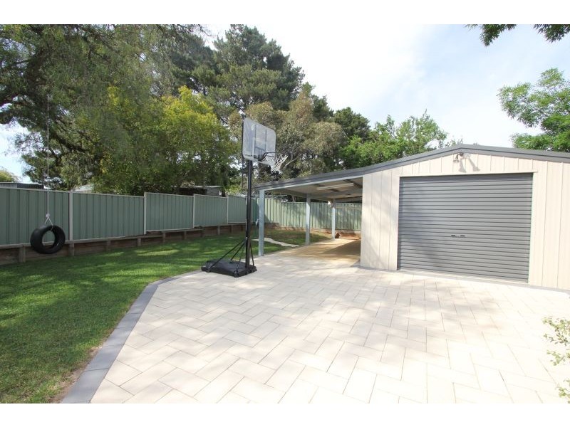 50 Lansdowne Street, Goulburn NSW 2580