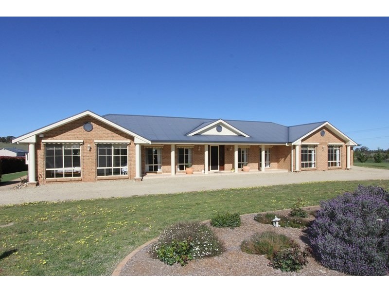 6 Bonnett Drive, Goulburn NSW 2580