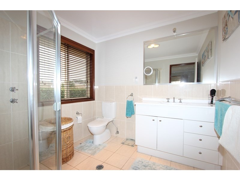 6 Bonnett Drive, Goulburn NSW 2580