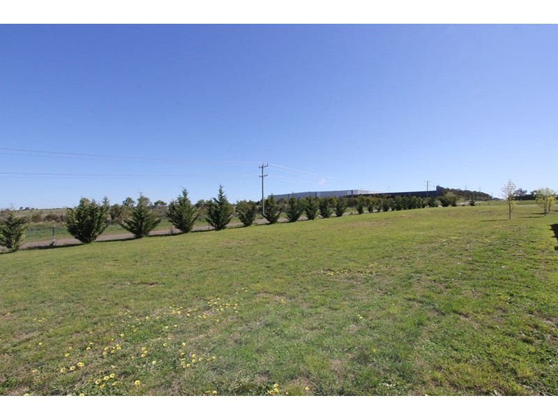 6 Bonnett Drive, Goulburn NSW 2580