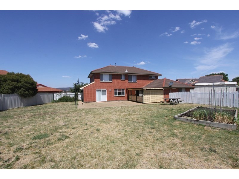 16 Lamarra Place, Goulburn NSW 2580