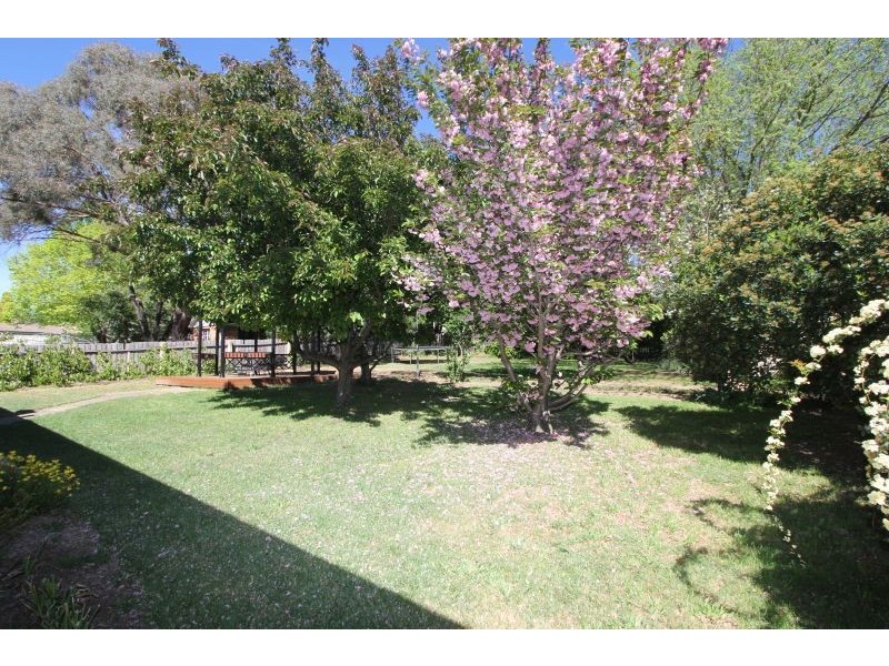 14 Cathcart Street, Goulburn NSW 2580