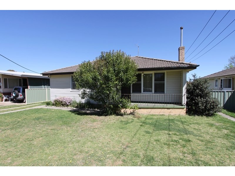 20 Renshaw Street, Goulburn NSW 2580